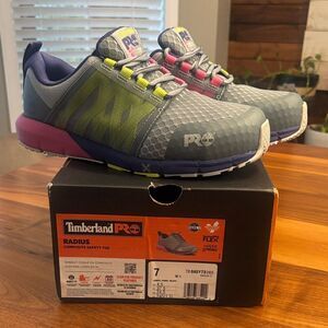 Timberland Pro Purple Pink Radius Safety Comp Tow EH Work Shoe Size 7 Wide